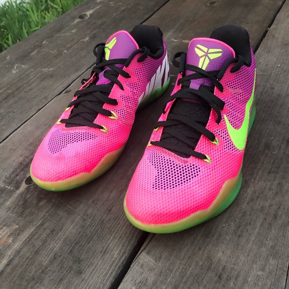 kobe 11 em low mambacurial